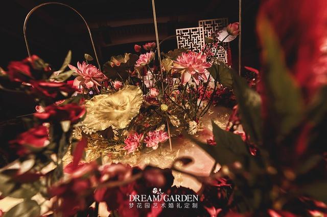 dodowed婚礼案例推荐系列之梦花园艺术婚礼作品《斯人若彩虹》
