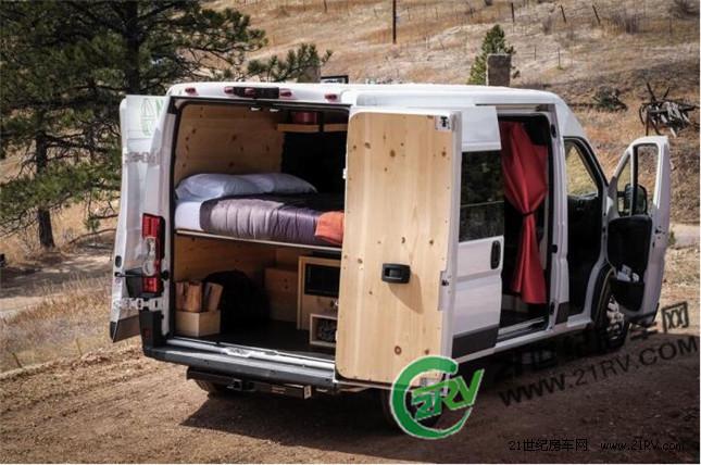 recon campers房车新款的尼桑nv200/雪佛兰express车型最近进入到美国