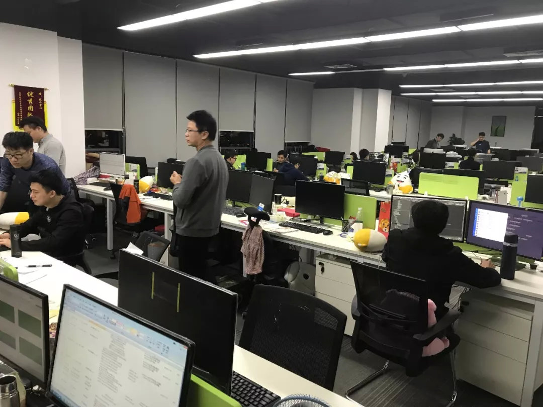 为打造现象级投资产品技术部先行动