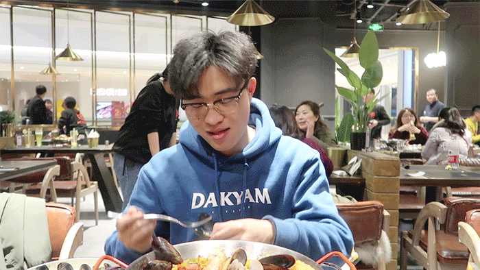 盘它!这家西班牙海鲜饭,吃了就会弹舌!