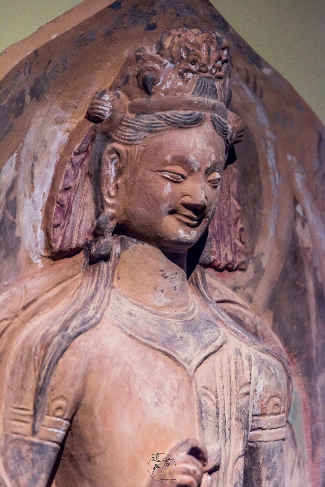 麦积山石窟艺术研究所藏北魏泥塑菩萨立像