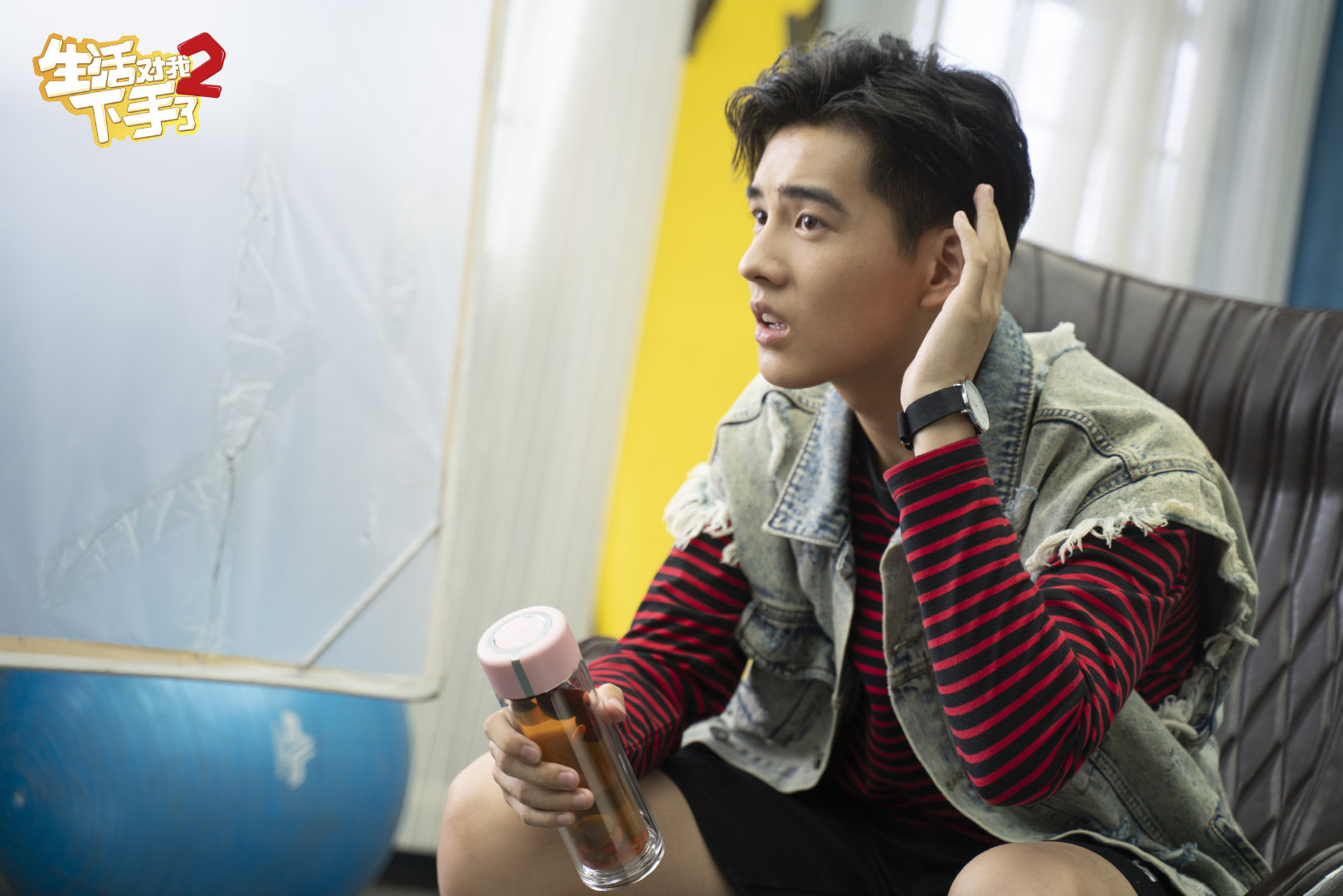 王子桀啊 @古子成_ @王佳玉__ 化身腊肉天团?__财经头条