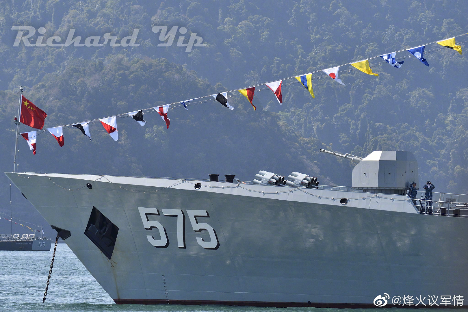 054a"岳阳"舰全景与特写高清照 by 鼎盛论坛---丧猫dg