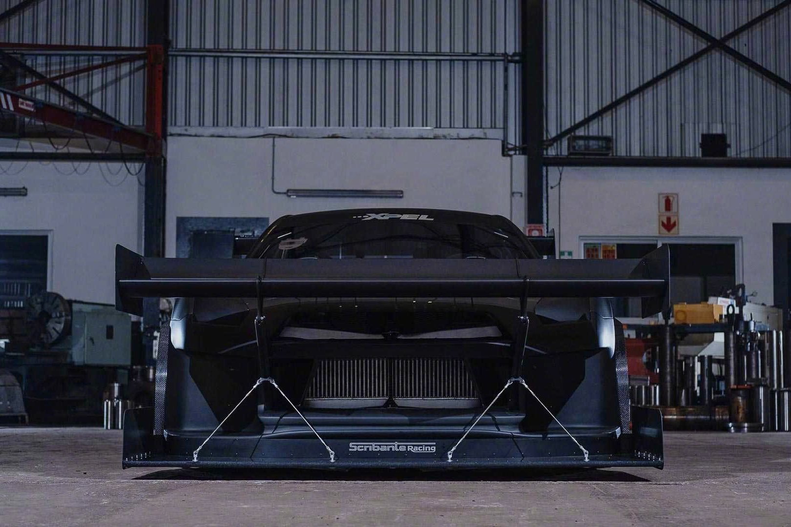 超级战神gtr,造型整得超级凶猛