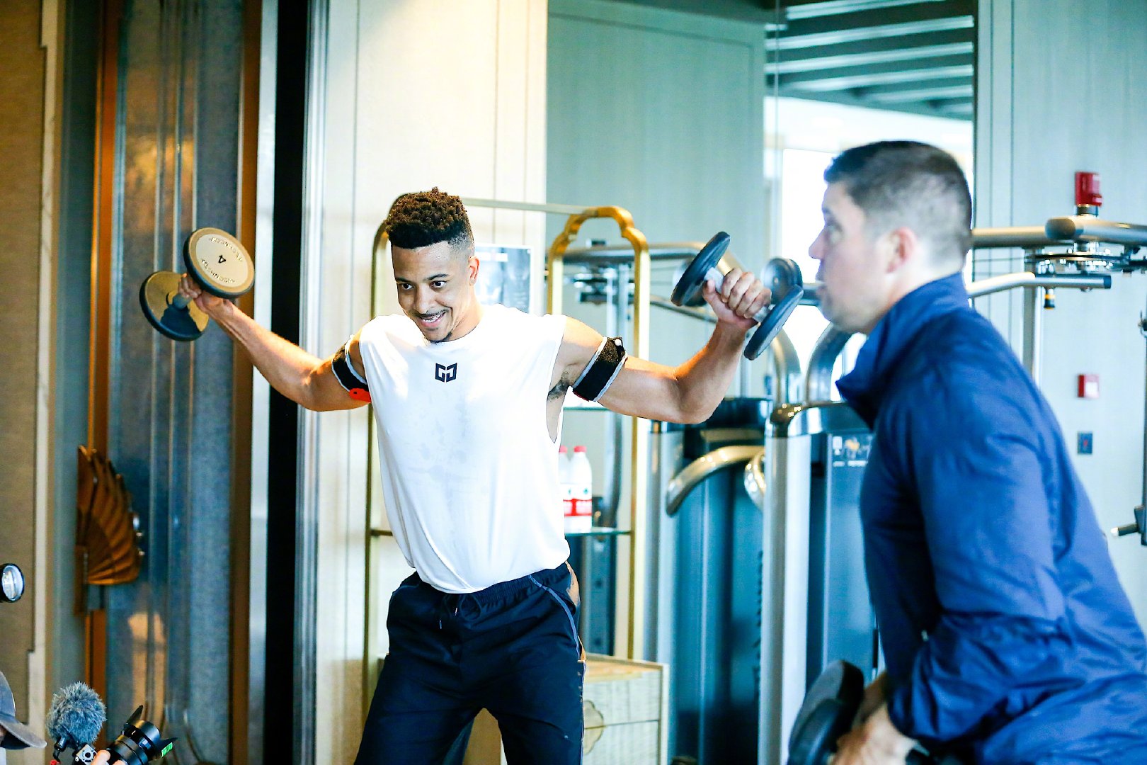 开拓者大将cj-麦科勒姆中国行第三天!近距离感受nba级别的训练强度