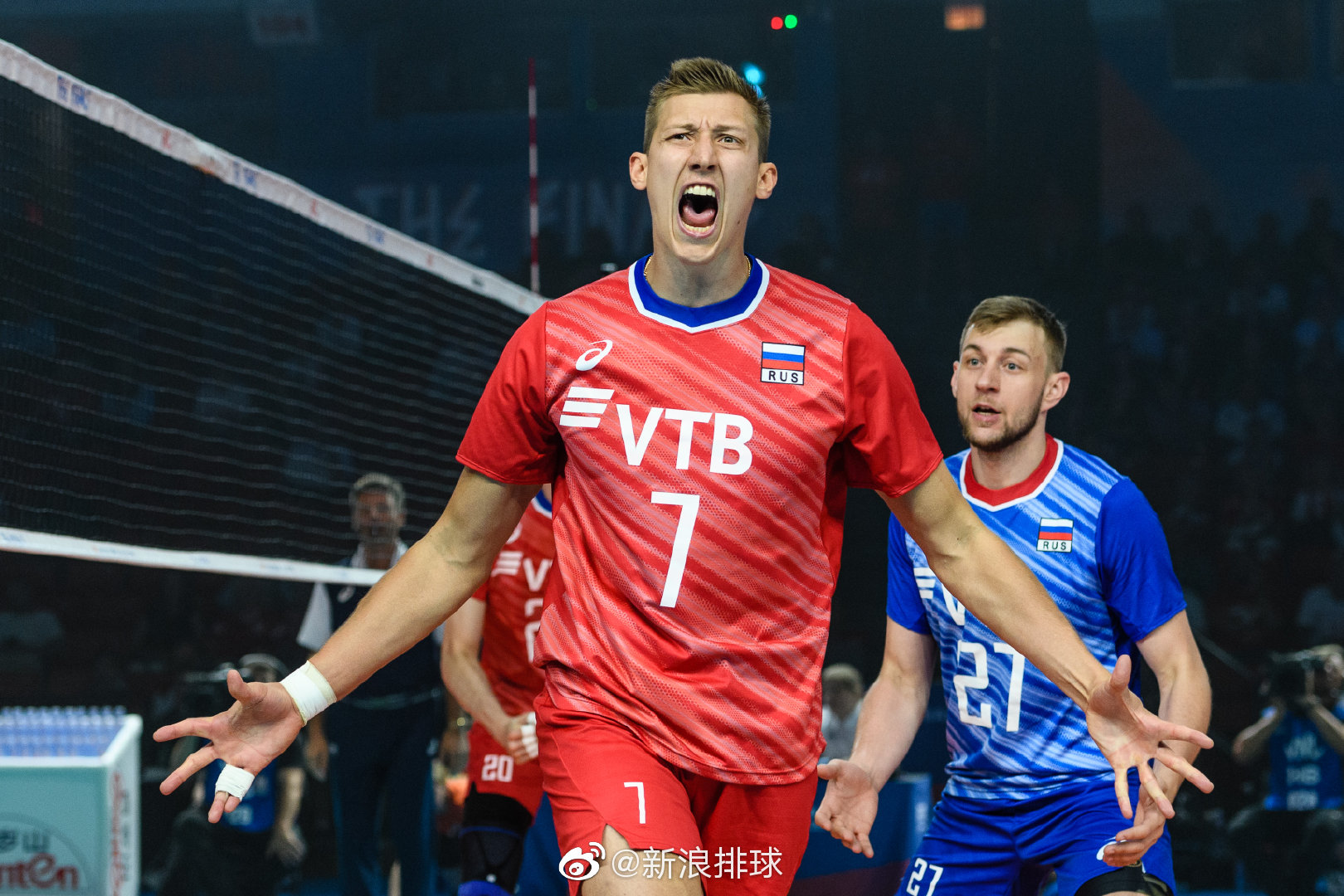 总决赛法国男排继首日1-3不敌美国男排后