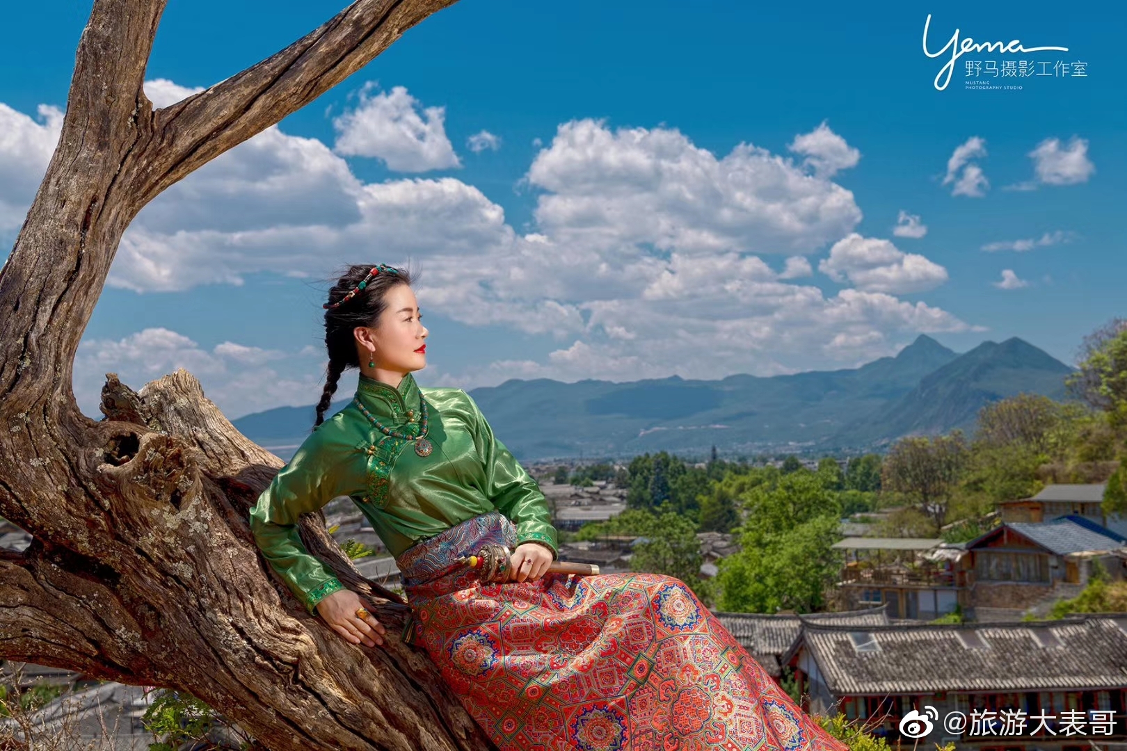 工布江达藏装和不丹风藏装,喜欢这样风格的速来丽江