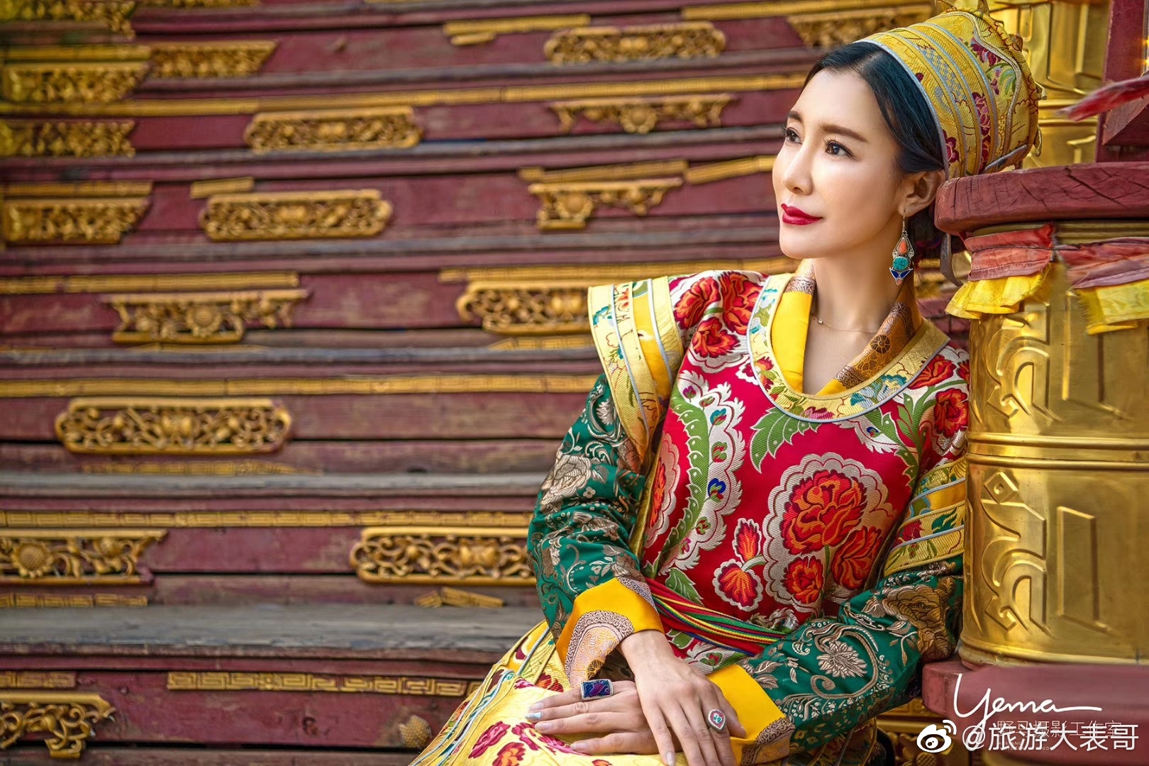 工布江达藏装和不丹风藏装,喜欢这样风格的速来丽江