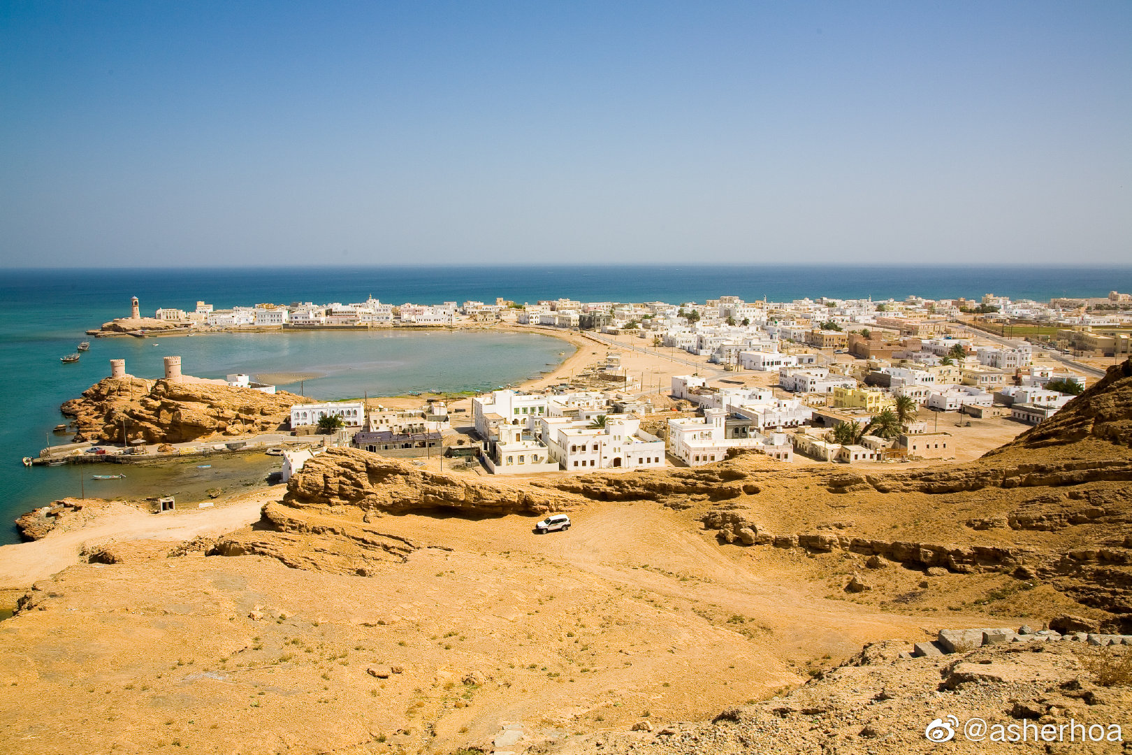 阿曼东部著名海滨城市苏尔(sur)历史上曾在阿拉伯与东非,印度的贸