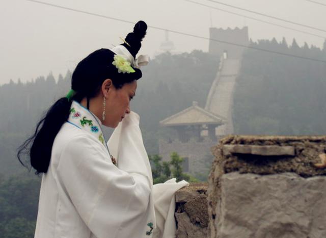 历史上真的有孟姜女这个人吗她真的哭倒了长城吗