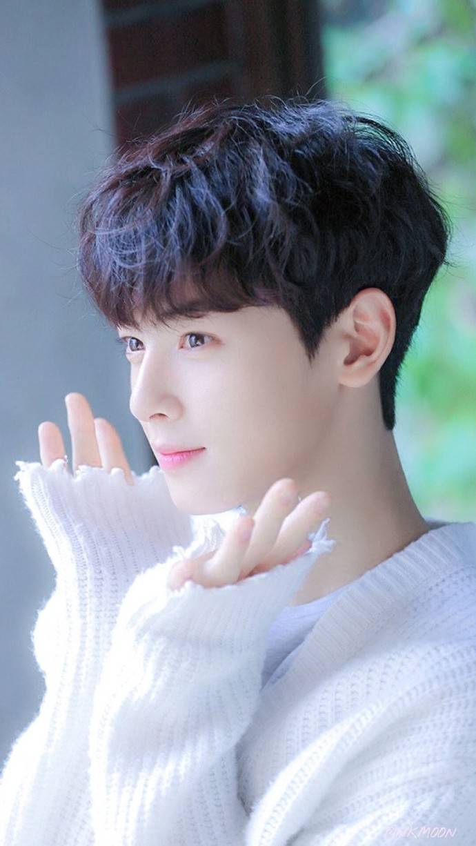 车银优绝对是宝藏男孩的颜值水准