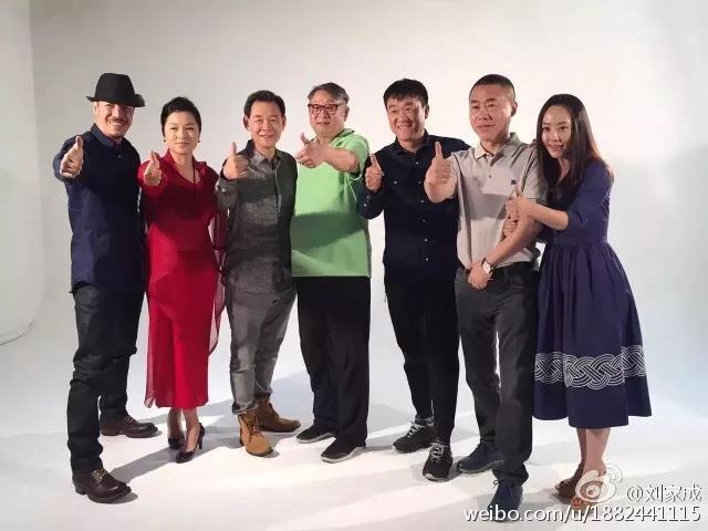 刘家成说,"如果光是导演,可能顶不住来自市场的这么多的压力,创作上早