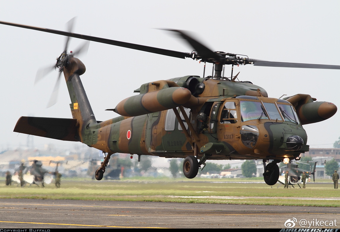 Mitsubishi UH-60JA/S-70A-12 Black Hawk“黑鹰”|陆上自卫队|机队|通用_新浪新闻