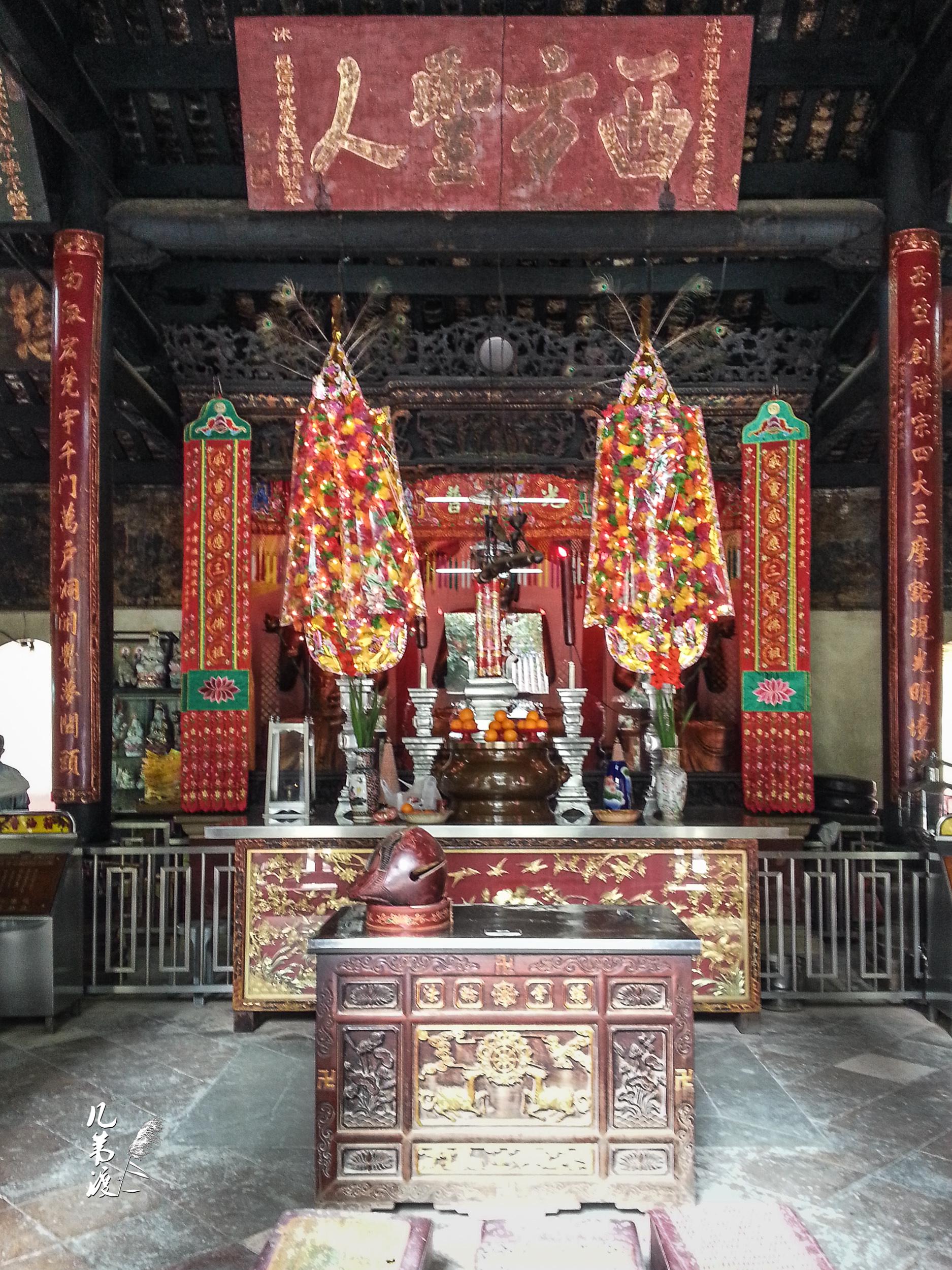 天后宫,关帝殿,观音殿.有海的地方供奉妈祖保平安