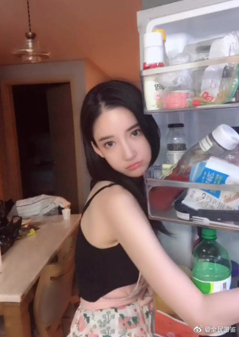 韩国知名网红潘南奎,这张脸号称价值10亿韩元,算成功吗?