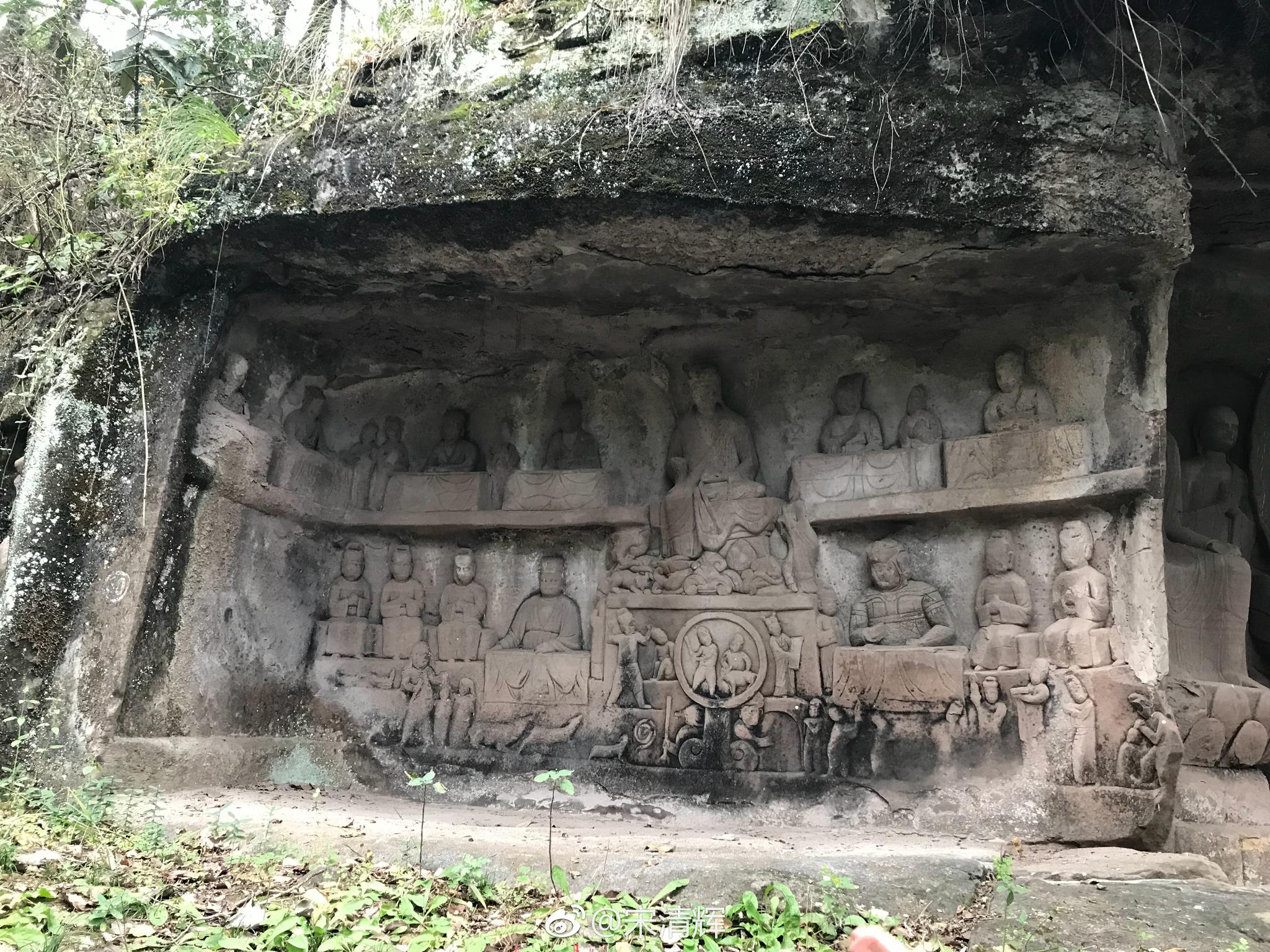 圆觉洞摩崖造像分布在安岳大地上