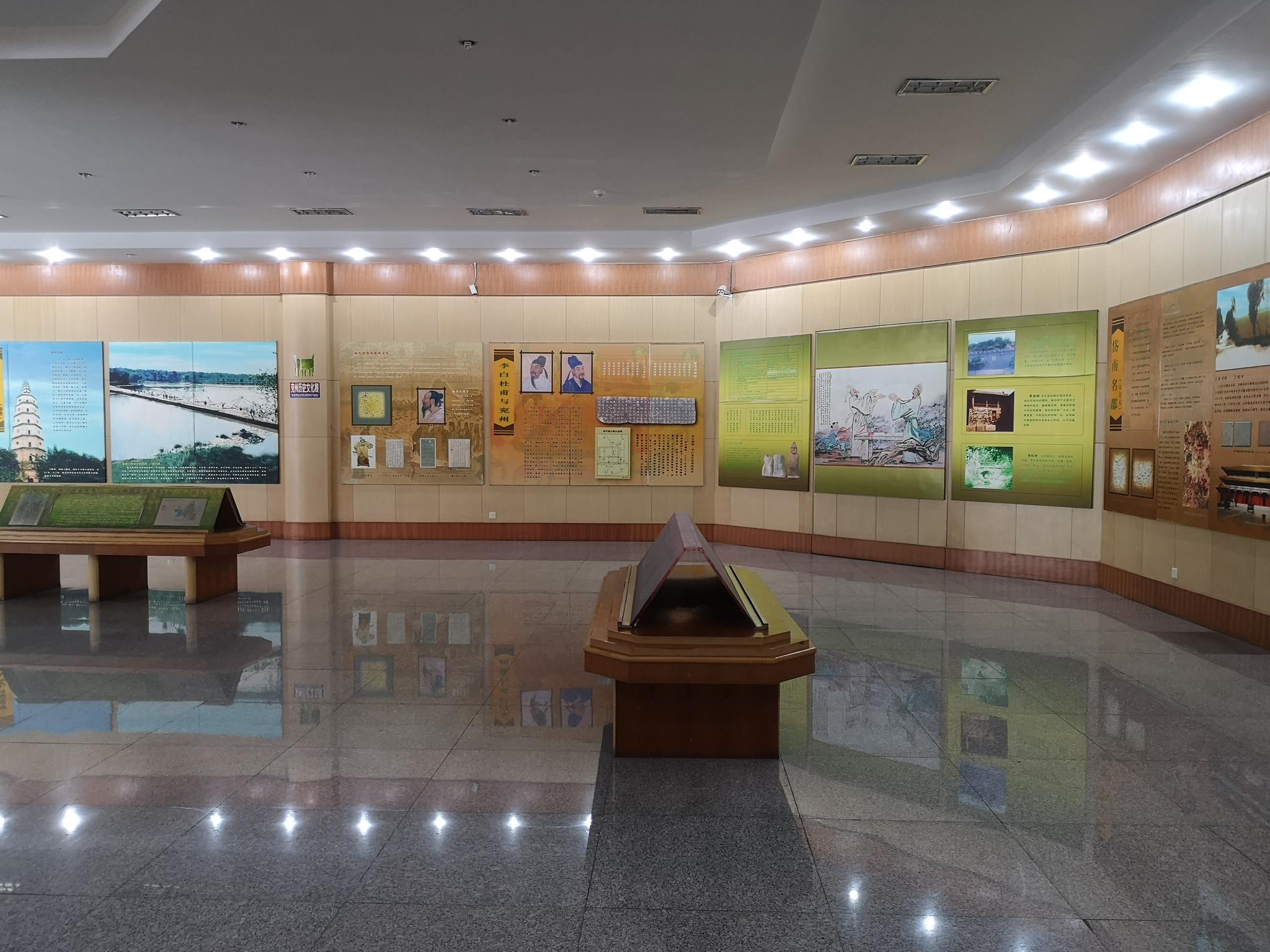 山东兖州博物馆,第一次看博物馆以图片展的方式完成通史陈列