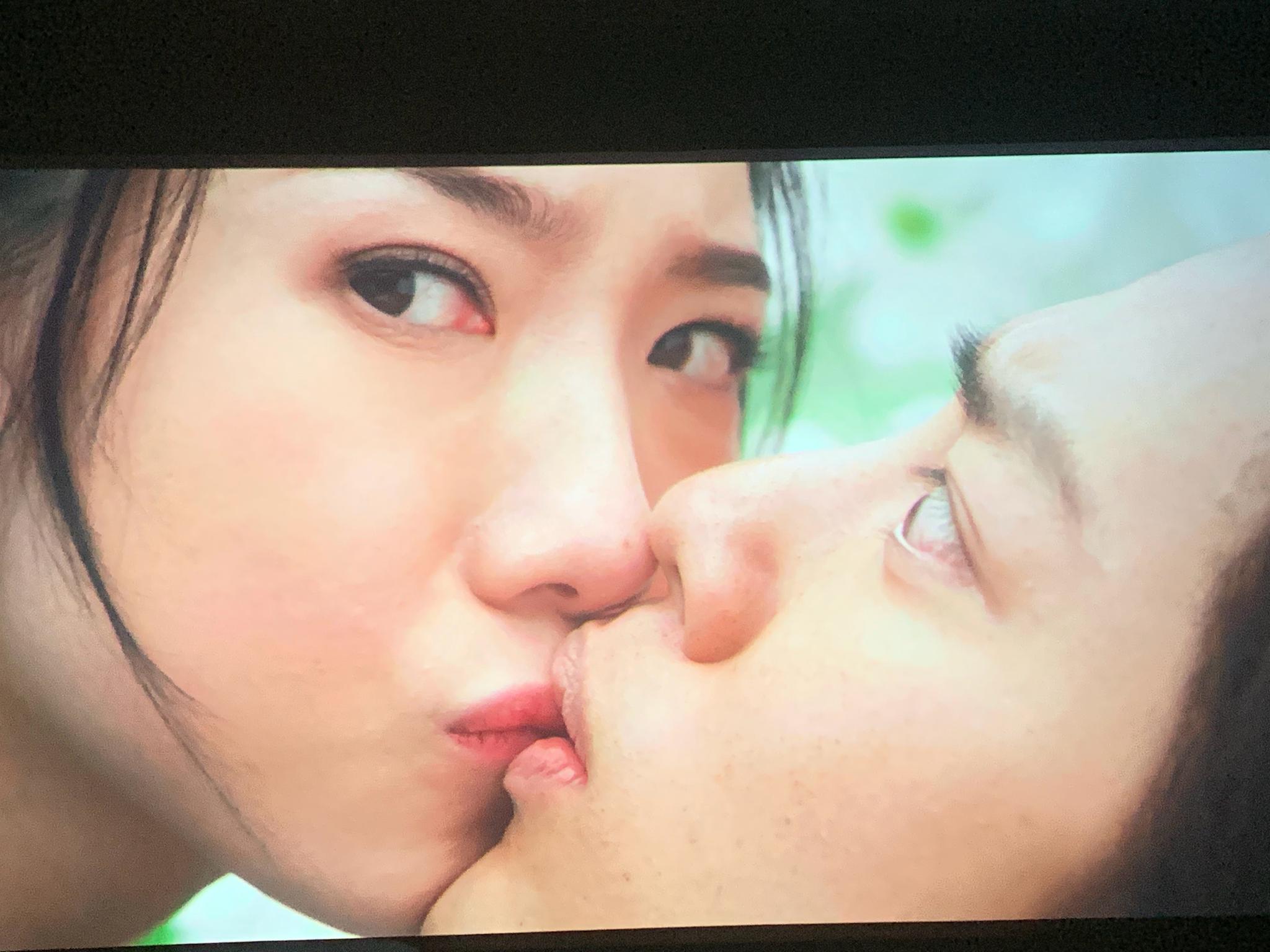 诛仙肖战孟美岐有吻戏表情有点搞笑ps中秋小长假