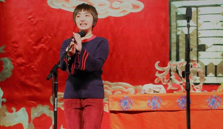 她是德云社最美女演员出身名门师从王惠至今单身