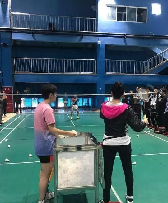 羽毛球"雕塑师"郭静:从国手到为业余娃娃打基础的教练
