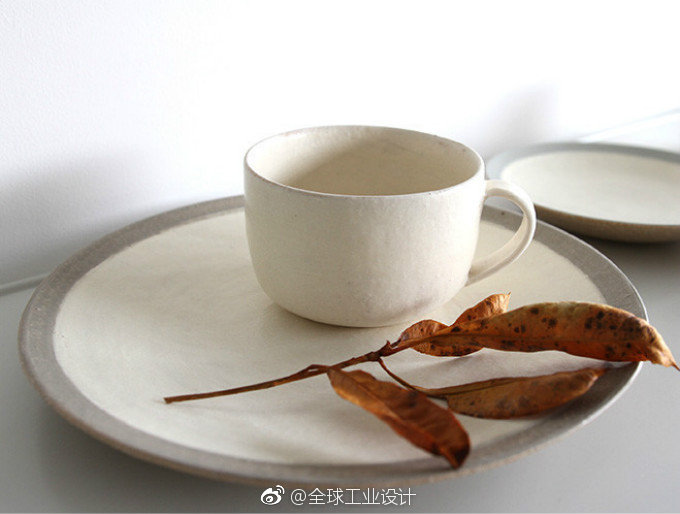 日本夫妇隐居深山十几年 只为设计返璞归真的陶瓷器皿