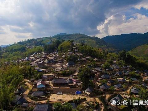 翁丁原始部落保存最为完整佤族村寨,云南嘎多月亮古寨!!|缅甸|沧源|悄悄话|山寨_新浪新闻