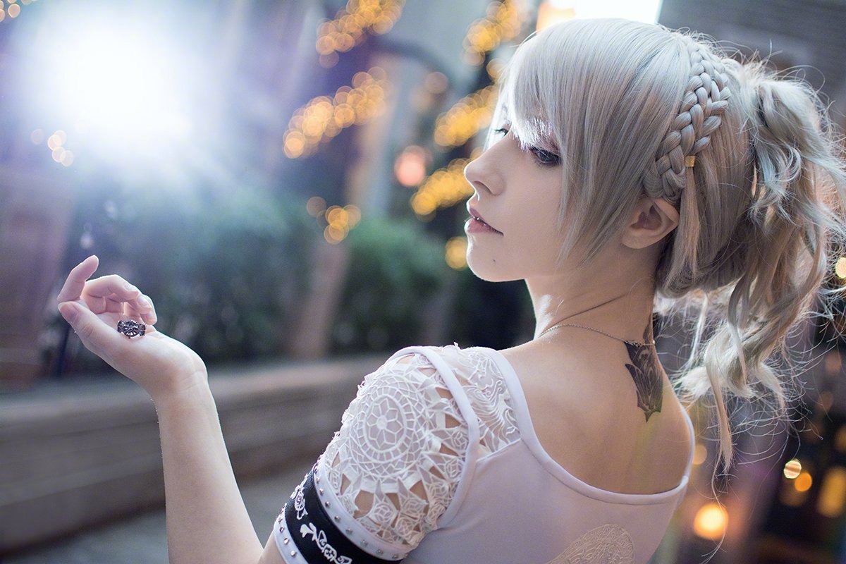 国外美女cos《最终幻想15》露娜弗蕾亚!