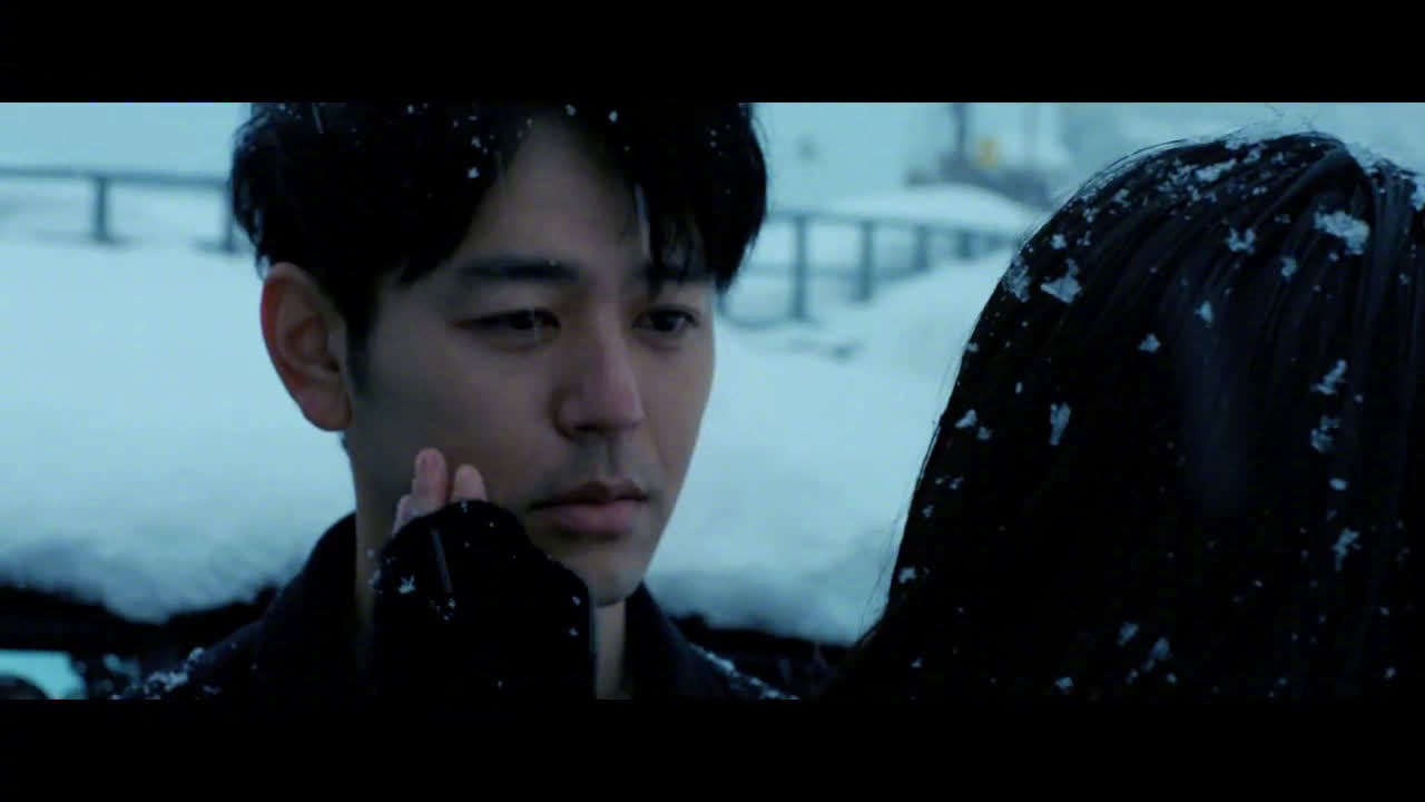 夏帆,妻夫木聪共演电影《red》曝光正片片段