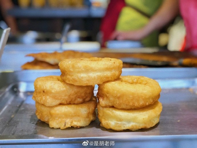 甜甜圈版本的油条