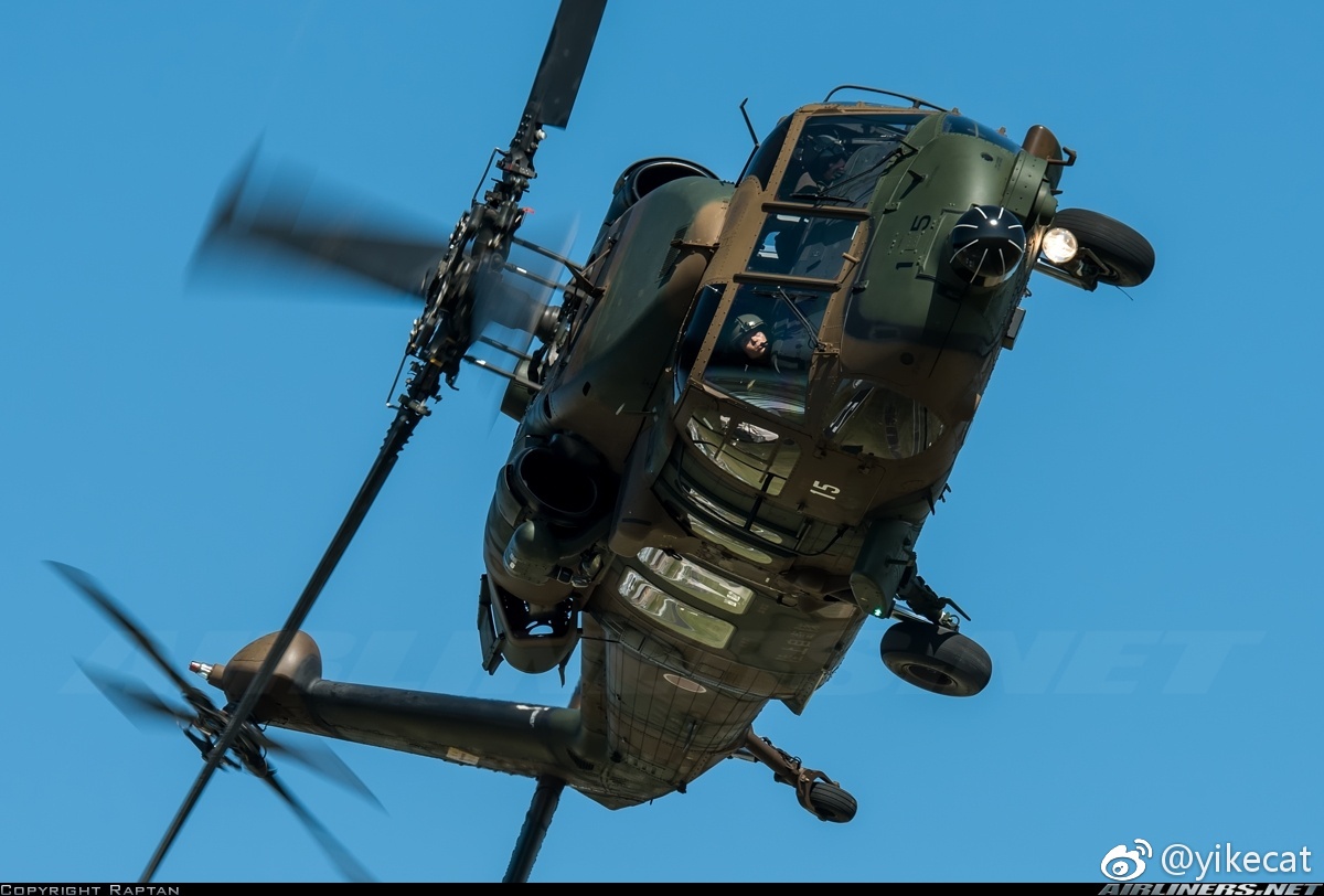 Mitsubishi UH-60JA/S-70A-12 Black Hawk“黑鹰”|陆上自卫队|机队|通用_新浪新闻