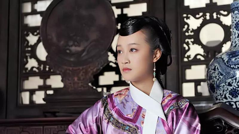 真实的浣碧出身比甄嬛高十倍,乾隆还将弟弟过继给她|甄嬛传|甄嬛