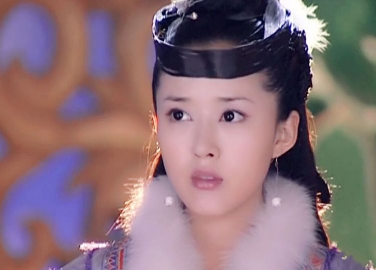 同样是饰演嫦娥的古装美人,最后这位究竟是哪来的自信演嫦娥?