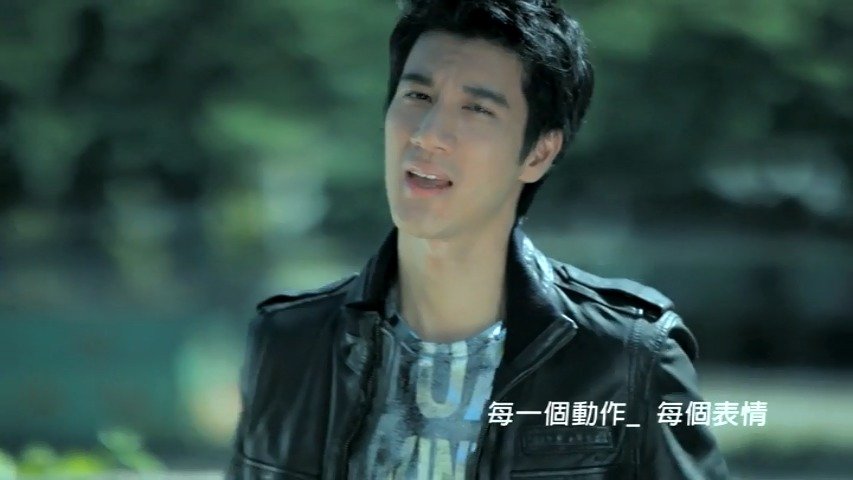 王力宏《依然爱你》——简单优雅的旋律唱出在平凡日子里