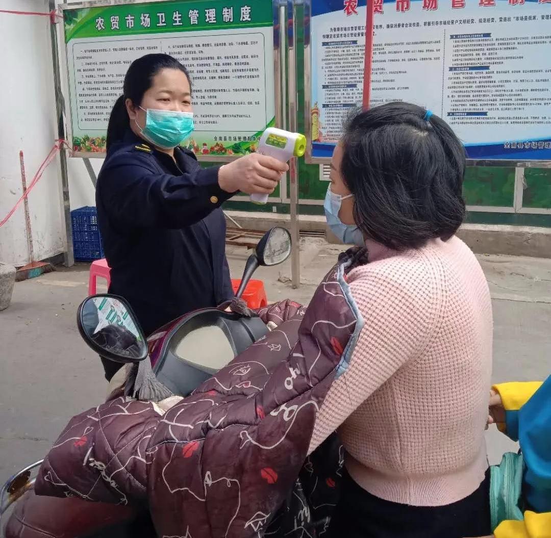 全南城管“半边天”在抗“疫”中绽放风彩