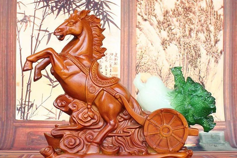 禄马交驰格八字入此者虽奔波劳碌但衣食无忧