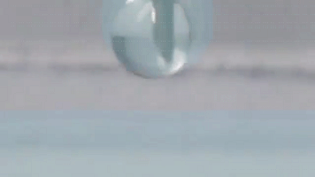 没那么简单!看水滴如何翩翩起舞!