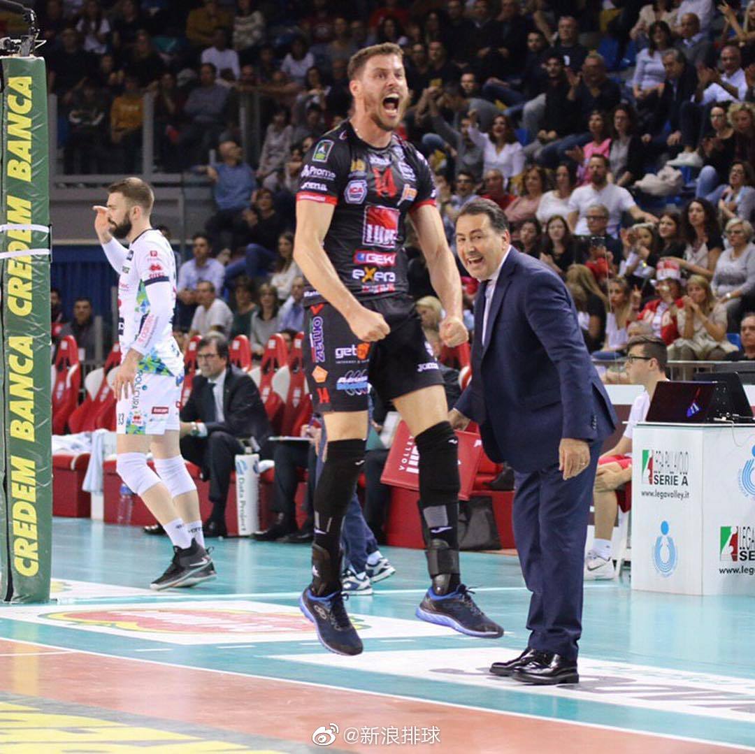 2018-2019意大利男排联赛结束第二回合奇维塔诺瓦3-1力克特伦蒂诺