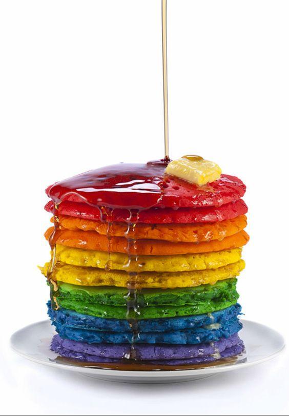 天气不晴朗的时候,吃彩虹甜品吧