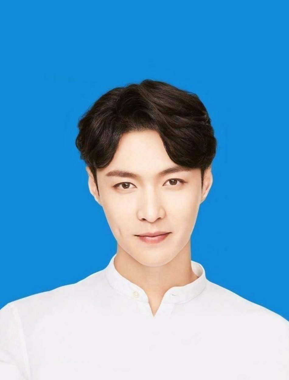 张艺兴的证件照足以鲨了我的心,杀手算不上,鲨贝壳的灵魂有一绝_高清