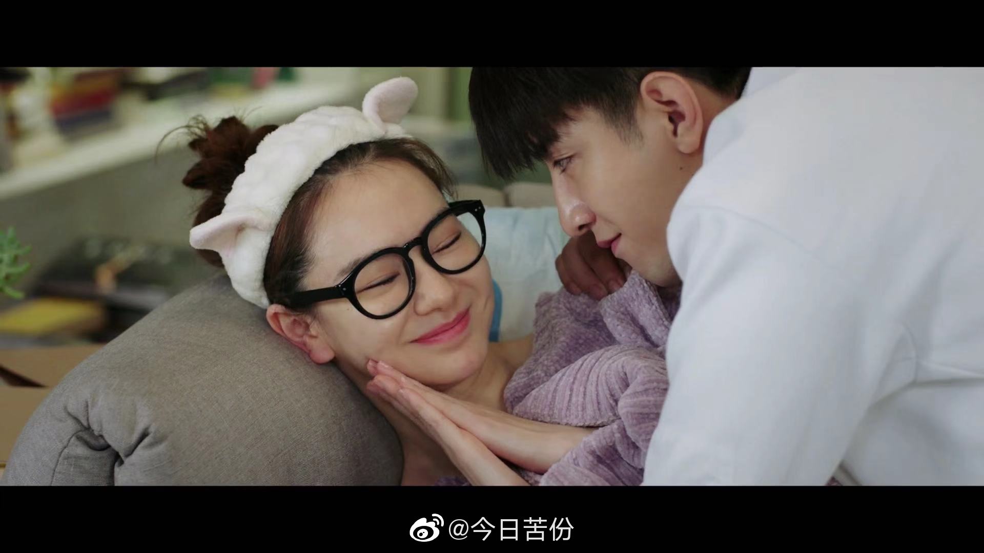 康康小奶狗金瀚和御姐戚薇的新剧每时每刻都在撒糖