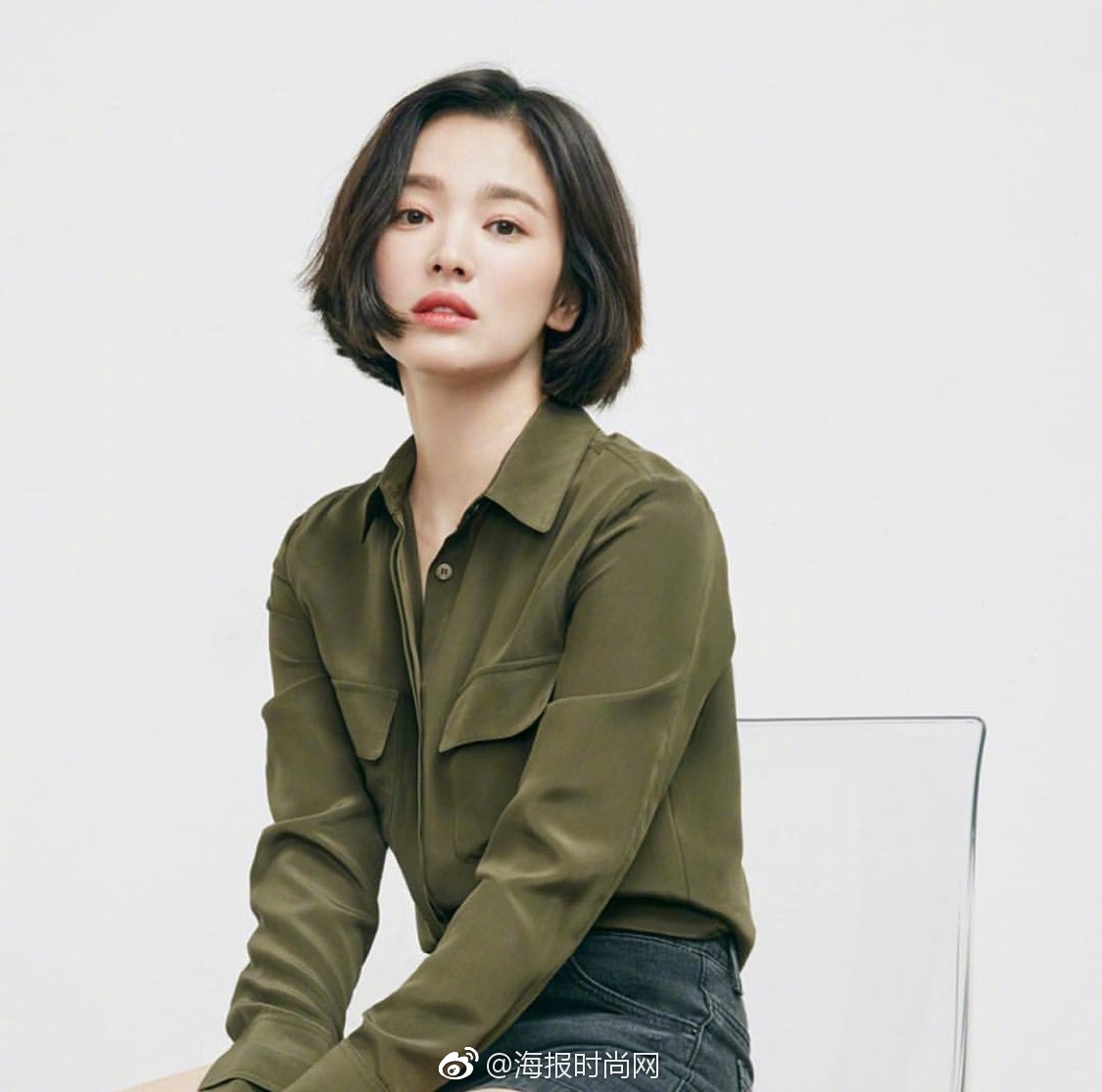 乔妹最新拍摄花絮,身材纤细,短发一如少女般清爽又妩媚|乔妹|短发|少女_新浪新闻
