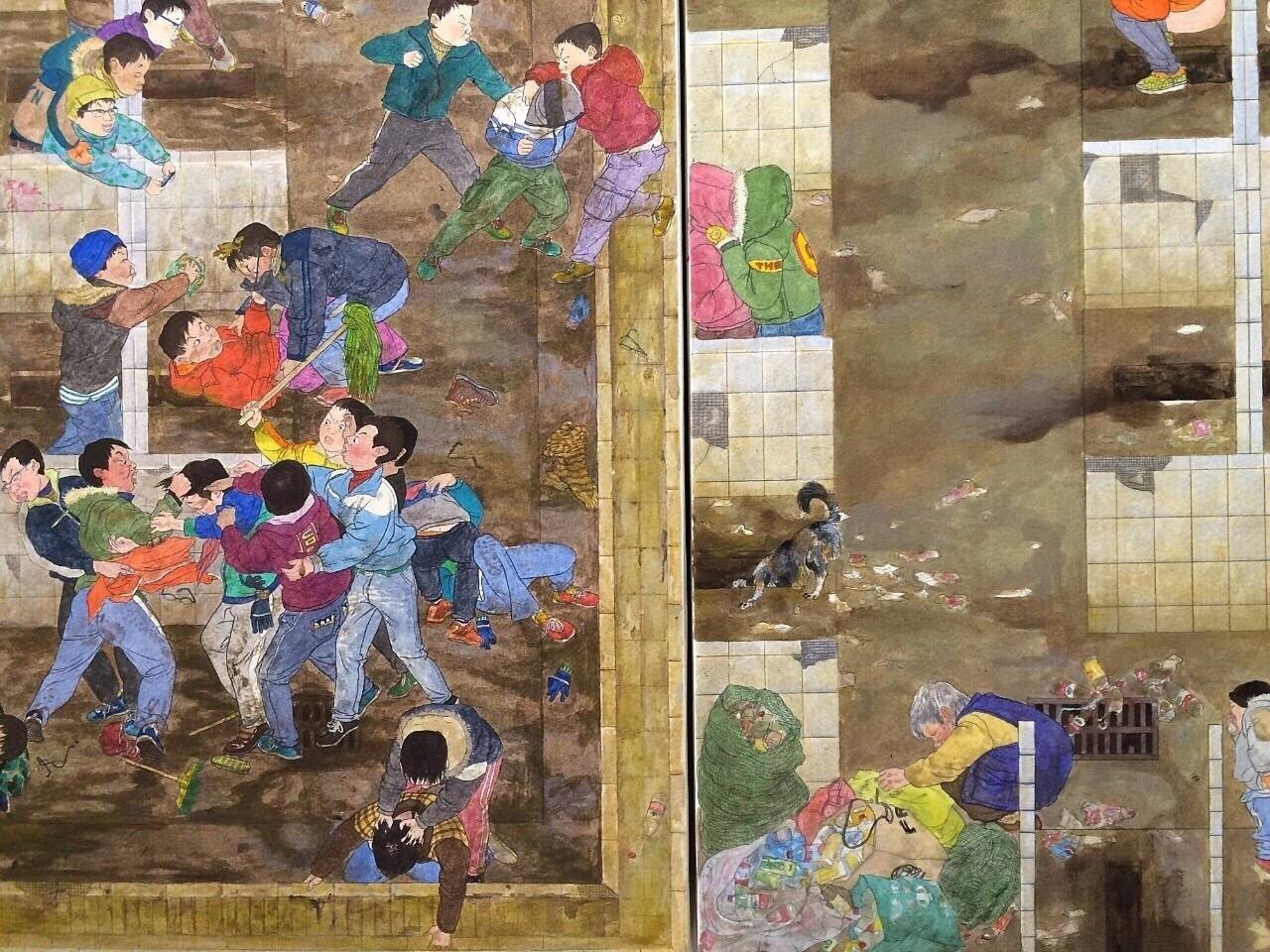 想起艺术家赵延斌作品大厕所那个蹲坑的年代