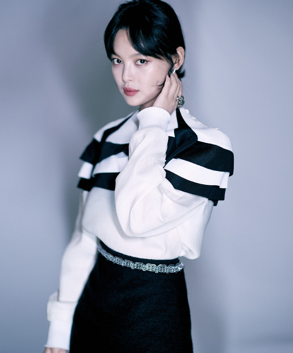 辛芷蕾换发型如换脸剪复古短发造型时尚又减龄土妞变气质女神