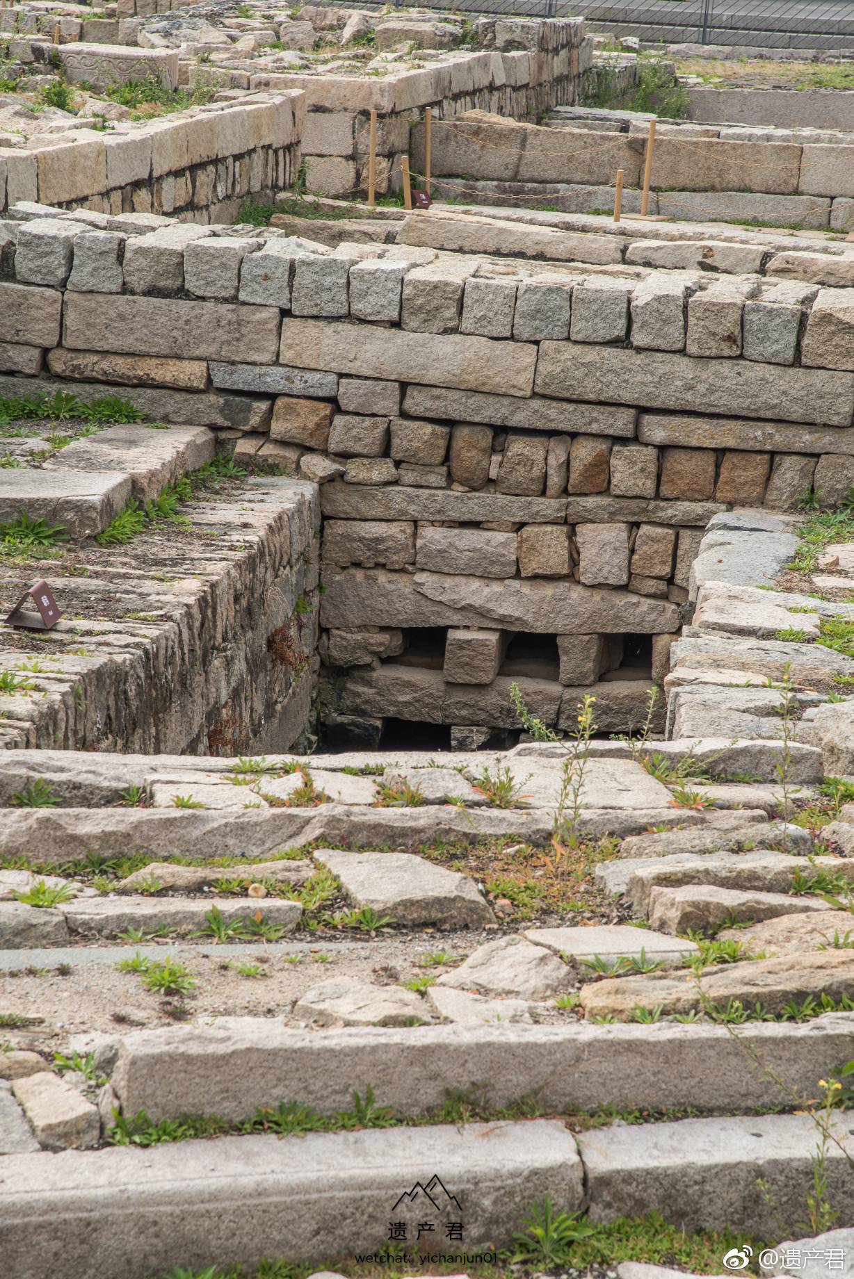 《浣溪沙·德济门遗址》庄灿煌