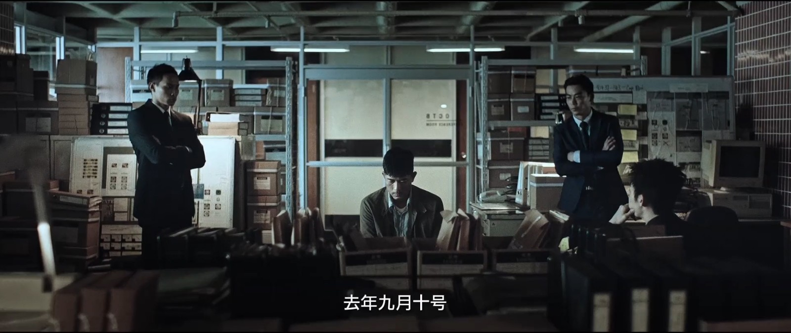 重回港片巅峰的高分电影《无双》 假钞专家与警察斗智|无双|李问|画家_新浪新闻