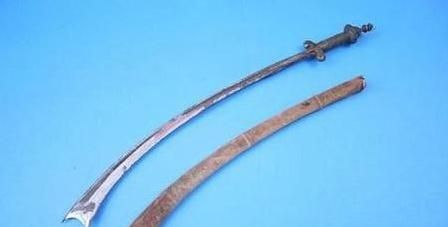 唐朝诗人的集体炒作,将一件兵器变成了励志报国的精神象征|吴钩|诗人