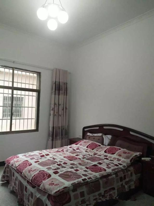 晒晒: 刚刚入住的自建房, 三层共花了40万, 大家看看值么?