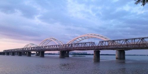 我国面积最大省会,是上海市的八倍,还有亚洲最大步行街