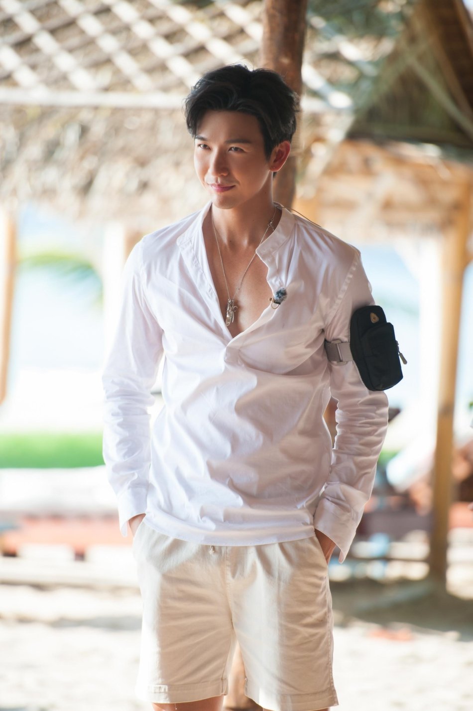 八卦推哥加盟妻子