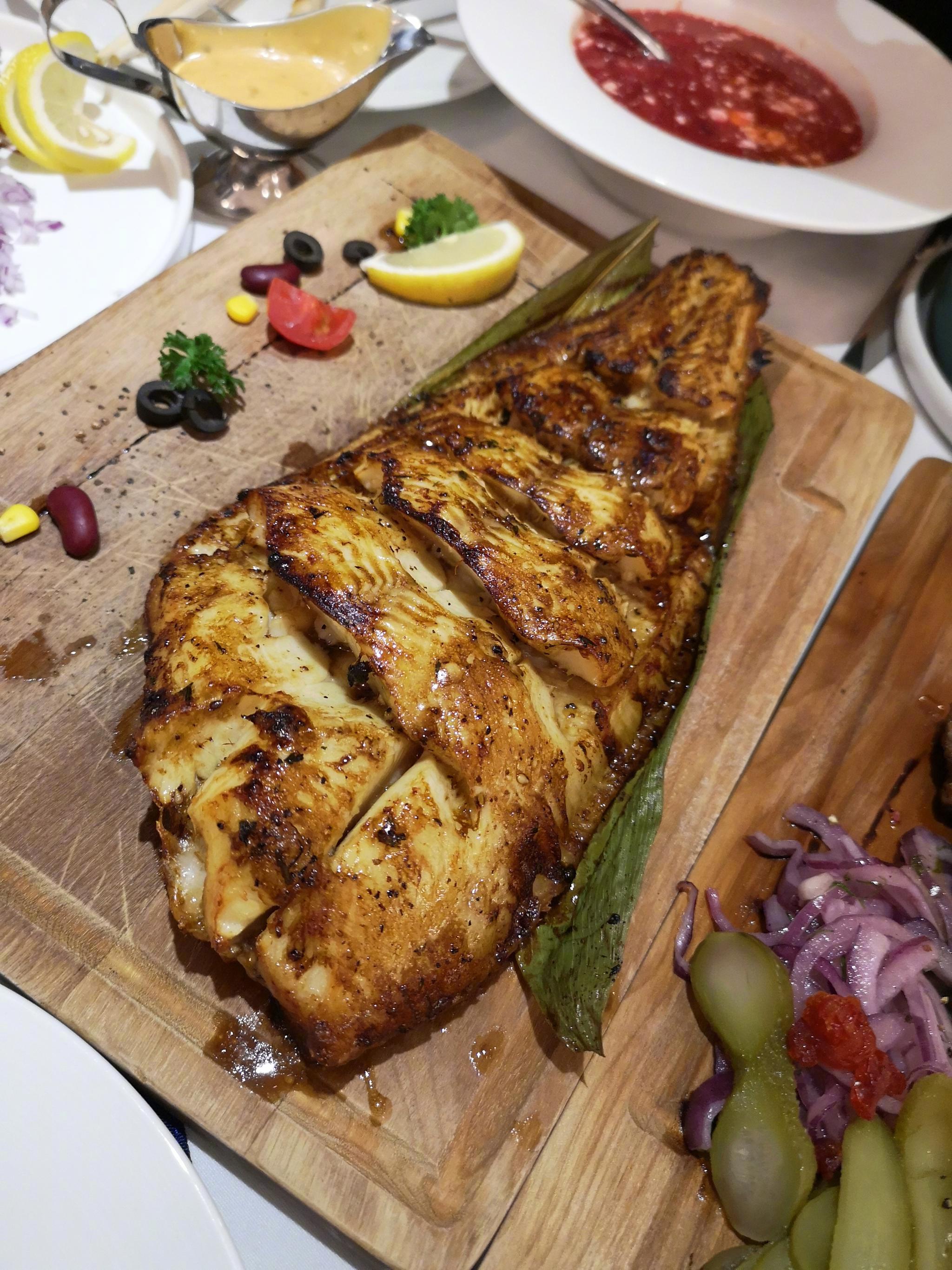 前两天跟朋友吃饭,发现几样比较可口的俄式菜